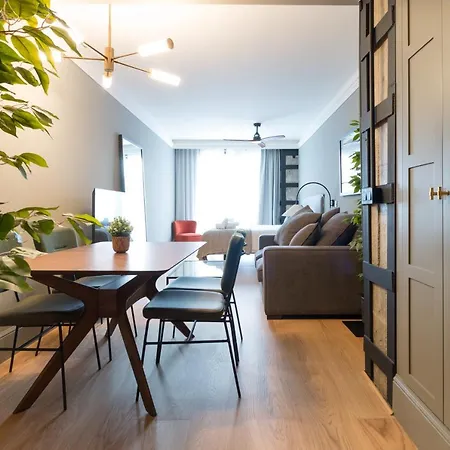 Old Town By Staynnapartments بلباو