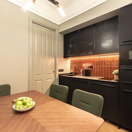 Apartment Old Town By Staynnapartments